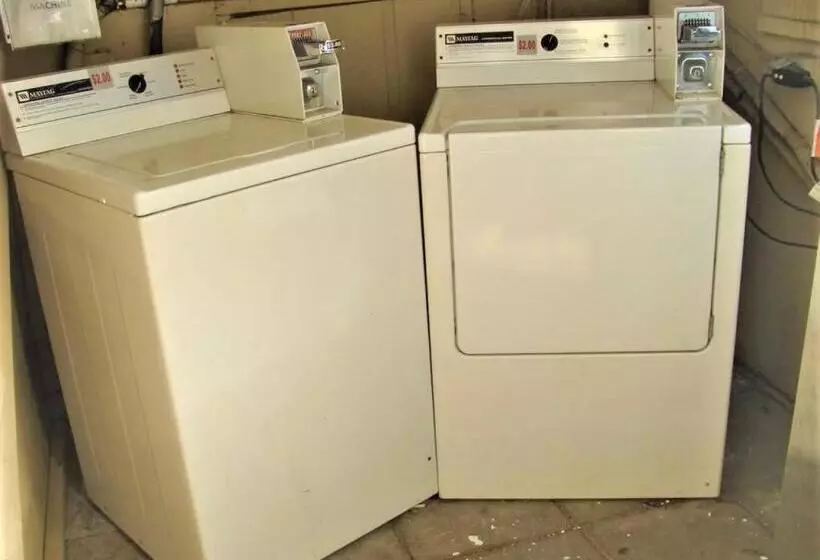 汽车旅馆 Budget Inn Conway