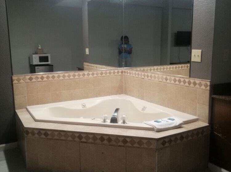 Motel Royal Inn & Suite