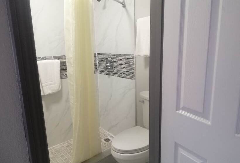 Motel Royal Inn & Suite