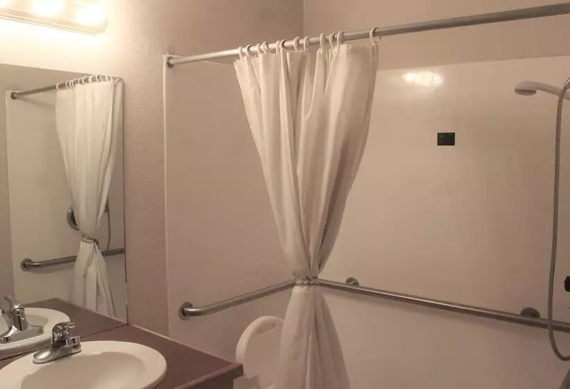 모텔 Tenkiller Lodge