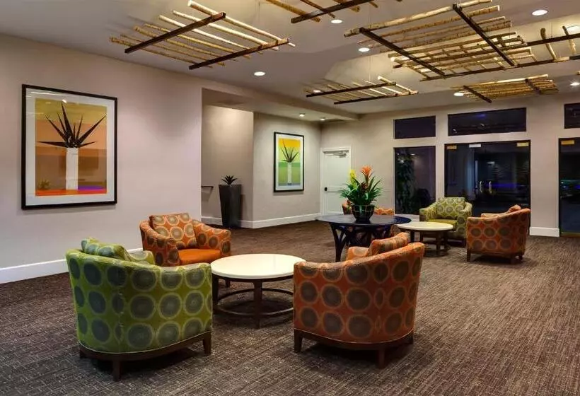 Курорт Hyatt Vacation Club At Desert Oasis