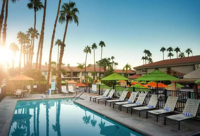 Курорт Hyatt Vacation Club At Desert Oasis