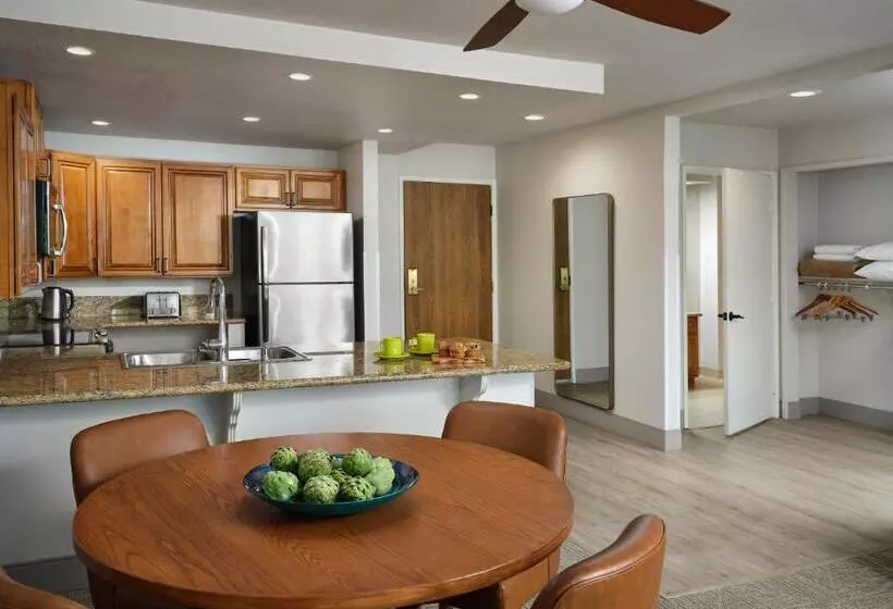 Курорт Hyatt Vacation Club At Desert Oasis