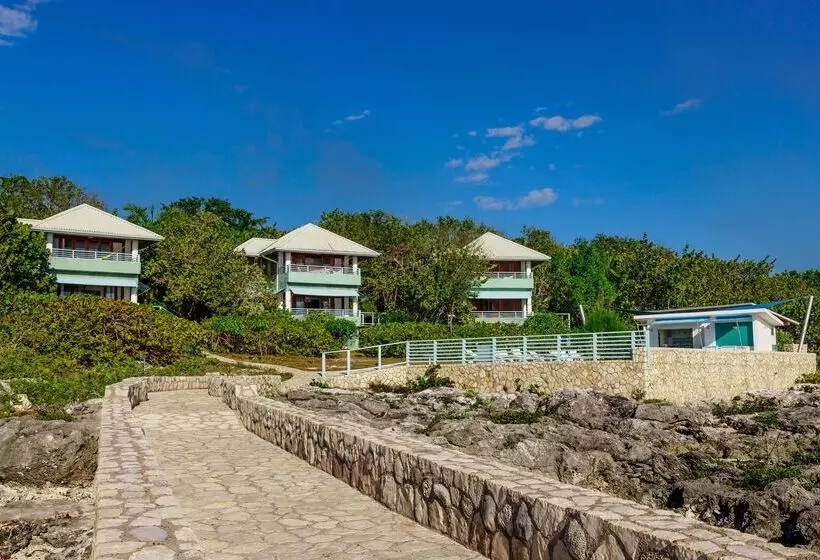 استراحتگاه Idle Awhile The Cliffs