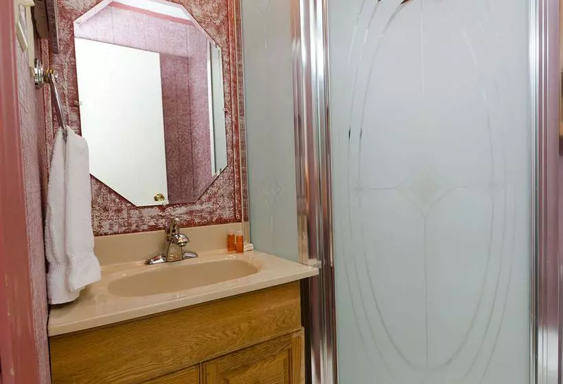 Курорт Leatherbark