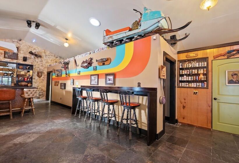 منتجع Sessions Retreat &