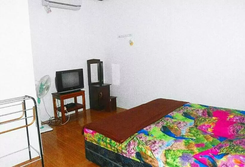 Majatalo Homestay Nova Pantai Klayar