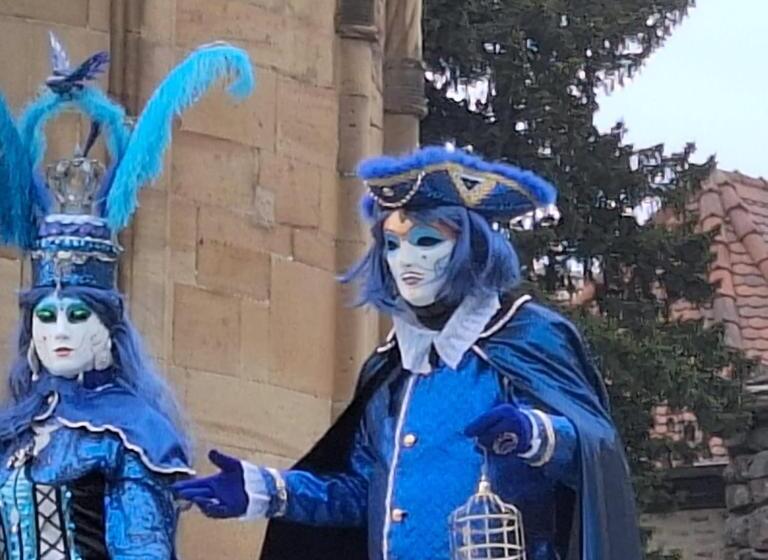 مبيت وإفطار Au Jardin De La Maison Des Soeurs