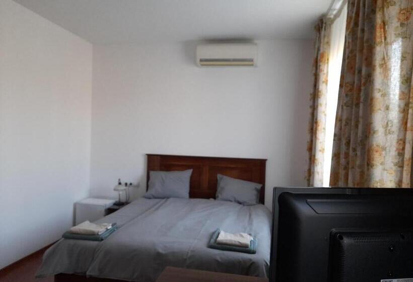 Bed and Breakfast Demizson Panzio