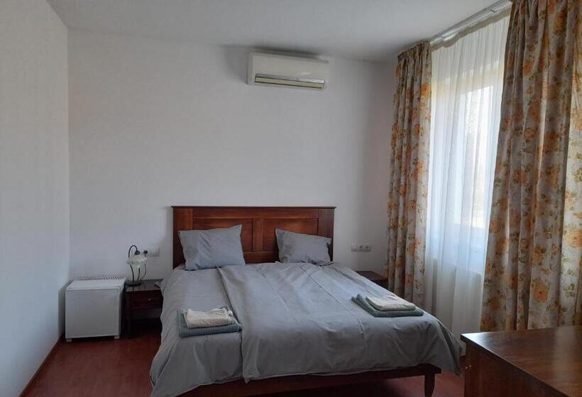 Bed and Breakfast Demizson Panzio