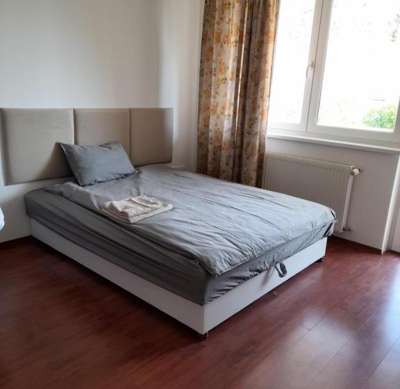 Bed and Breakfast Demizson Panzio