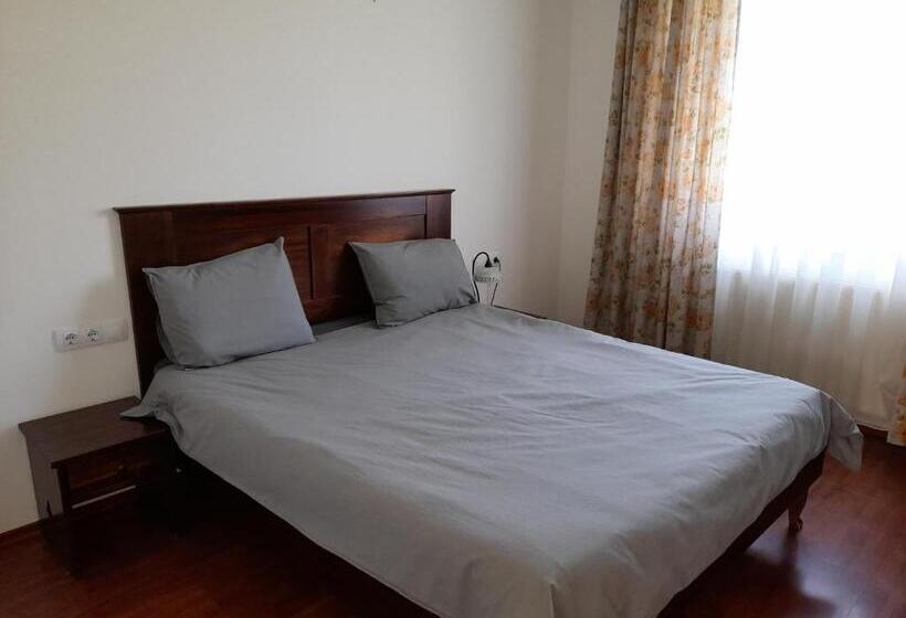 Bed and Breakfast Demizson Panzio