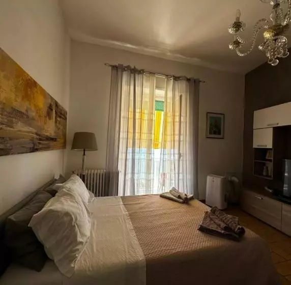 ベッドアンドブレックファースト Mediterraneo Travel