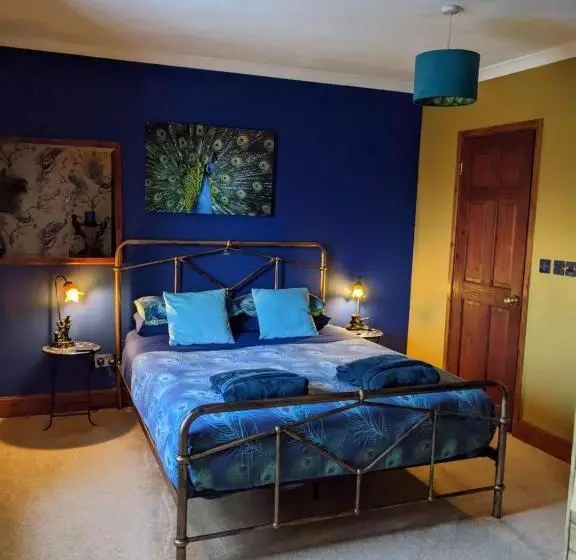 Hideaway Escapes, Farmhouse B&b & Holiday Home, Ideal Family Stay Or Romantic Break, Friendly Animal