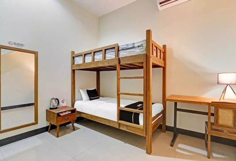 Hotelli Capital O 90811 Myhome