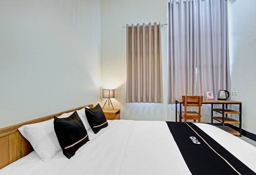 Hotel Capital O 90811 Myhome