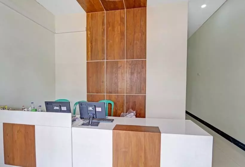 Hotelli Capital O 90811 Myhome