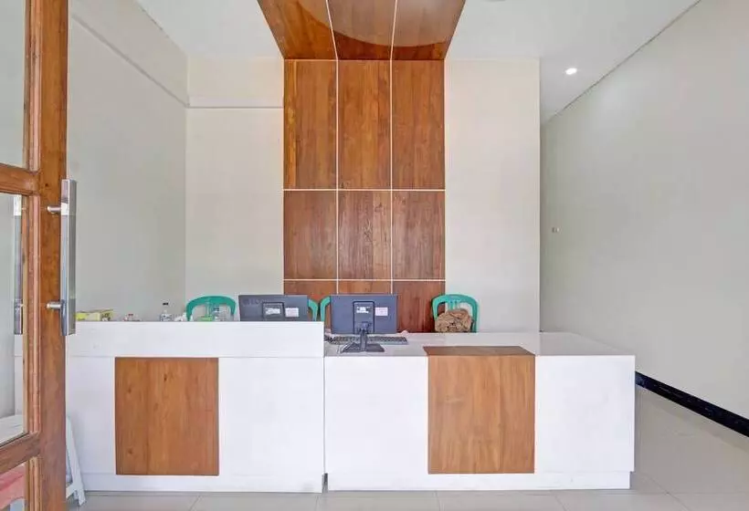 Hotelli Capital O 90811 Myhome