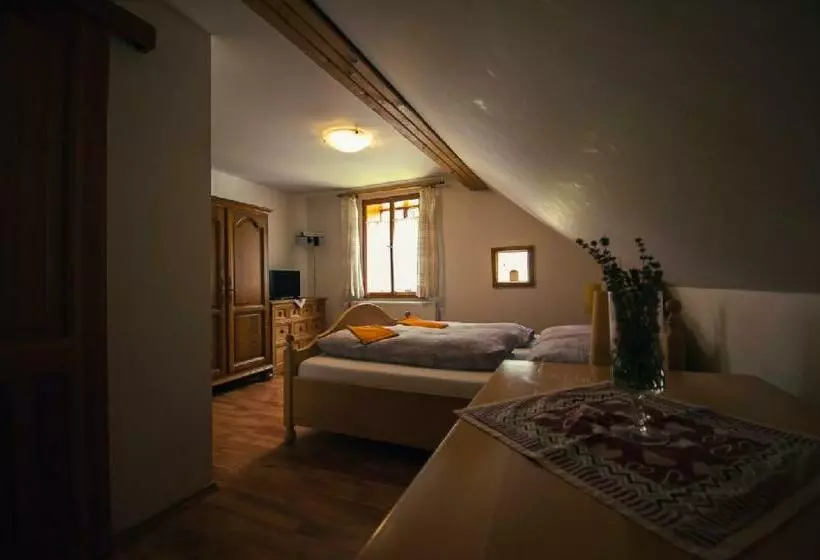 Majatalo Chata Myšák