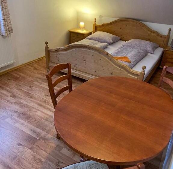 Panzió Chata Myšák