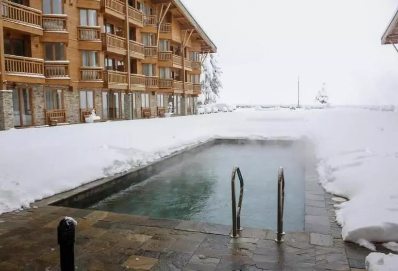 リゾートホテル Pirin Golf Hotel Private Studios