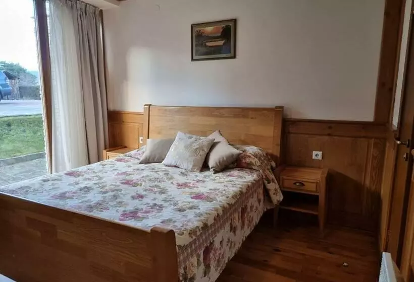 リゾートホテル Pirin Golf Hotel Private Studios