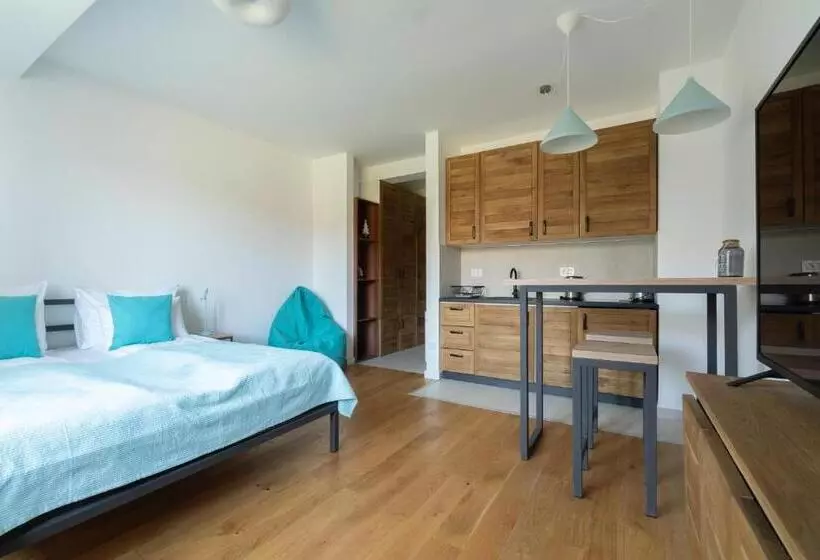 استراحتگاه Vidik Residence