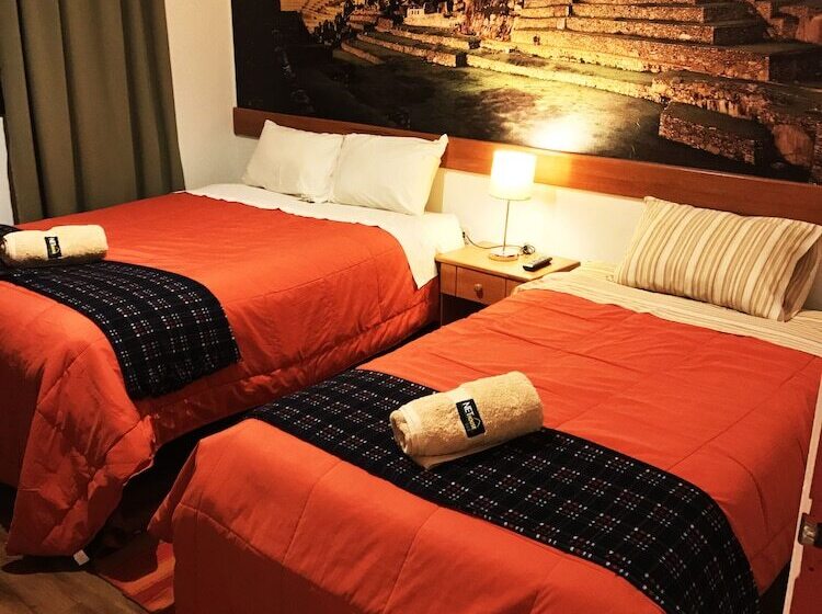 민박 Net House Cusco