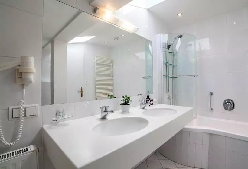 Boutique Hotel Olympia