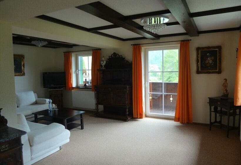 Chalet Maria Theresia