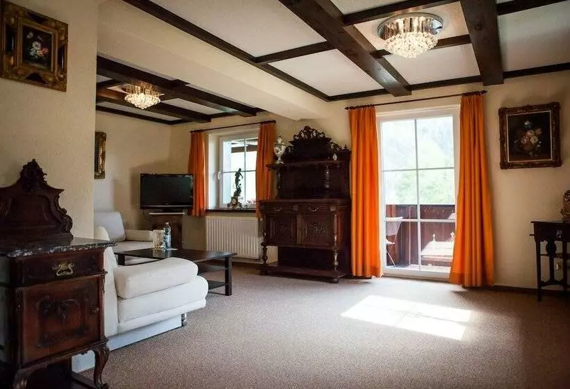 Chalet Maria Theresia