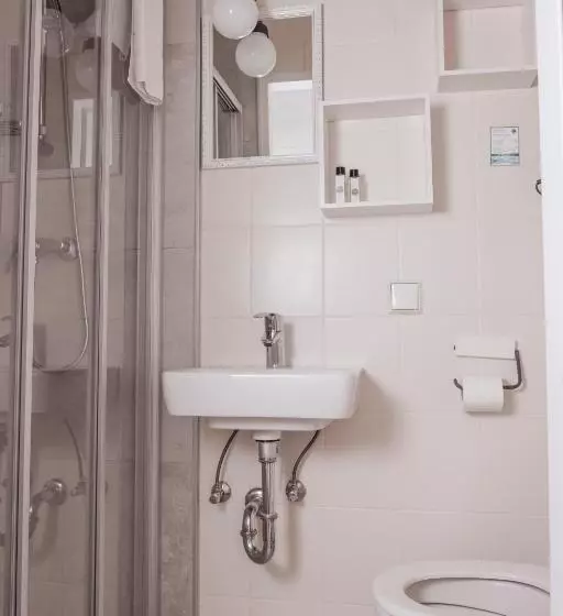 Cityhotel Am Domplatz Self Checkin