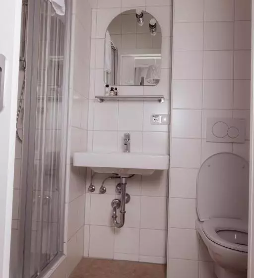 Cityhotel Am Domplatz Self Checkin