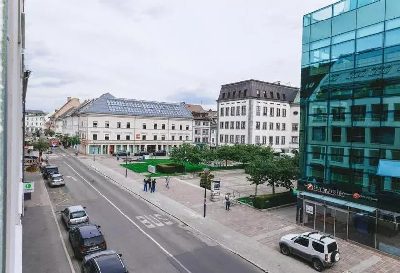 Cityhotel Am Domplatz Self Checkin