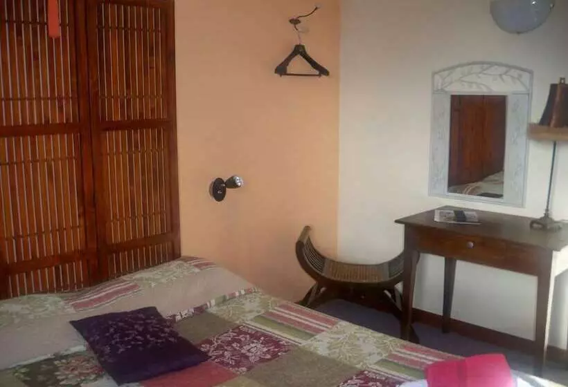 호텔 Ad Cyber Hôtel