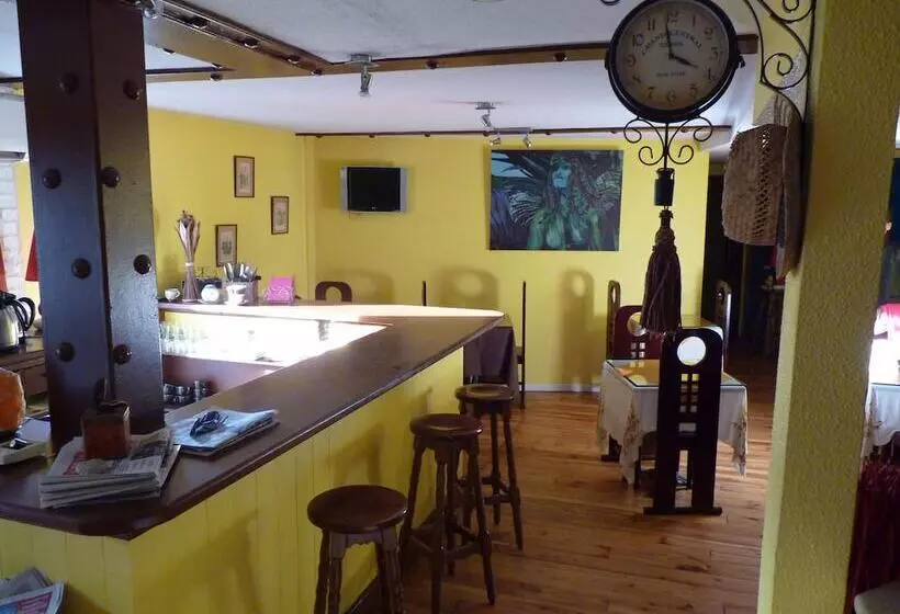 호텔 Ad Cyber Hôtel