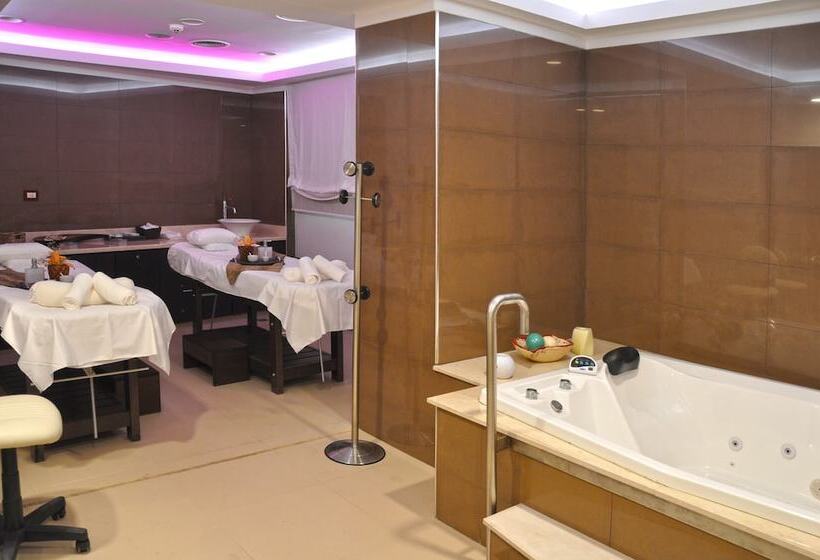 Amérian Hotel Casino Carlos V