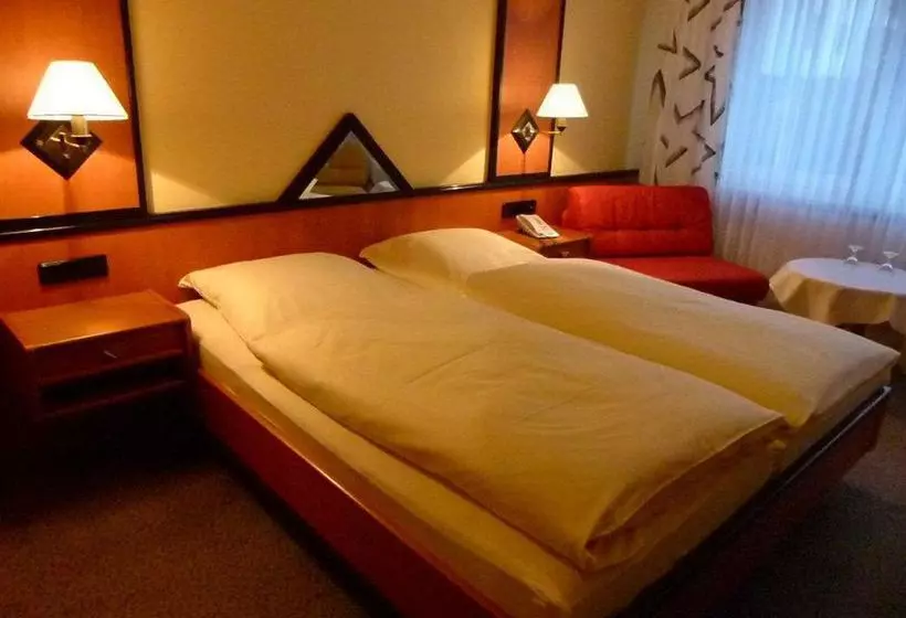 ホテル Avantgarde