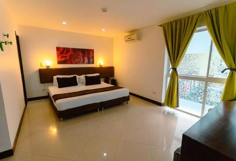 هتل Boutique las Rosas 5 G