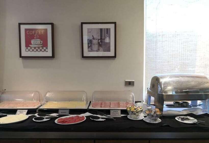 בית מלון כפרי Diego De Almagro Rancagua