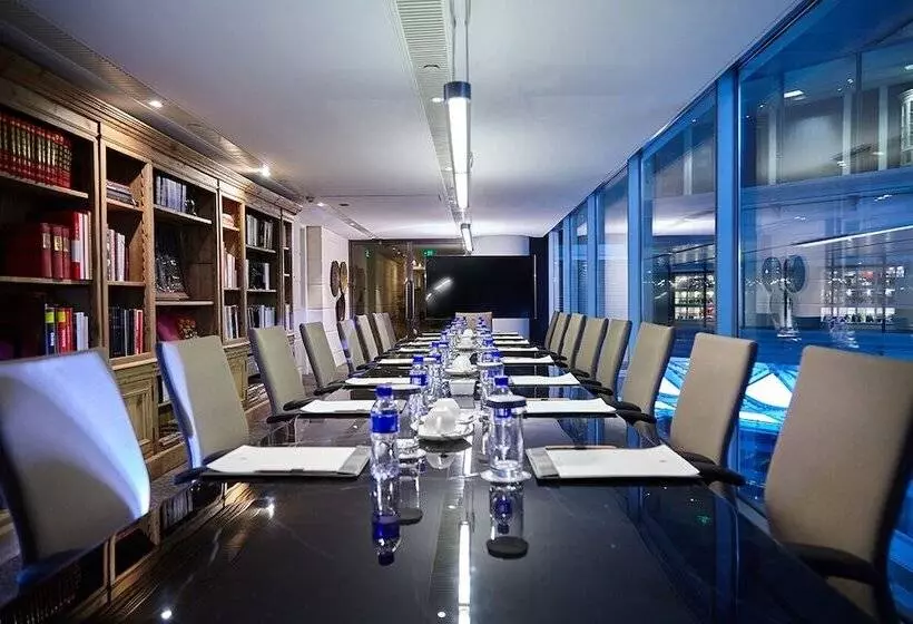 هتل Eclat Beijing