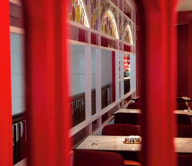 هتل Eclat Beijing