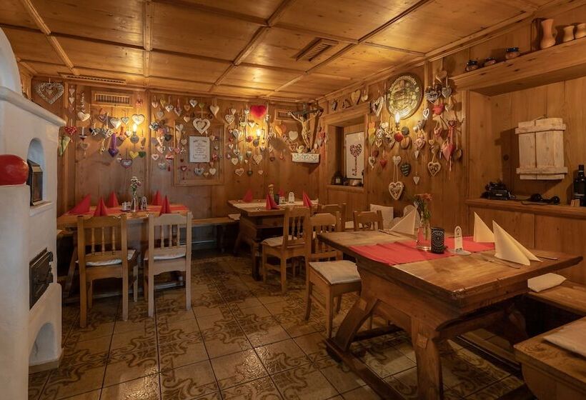 فندق Gasthof Eschbacher