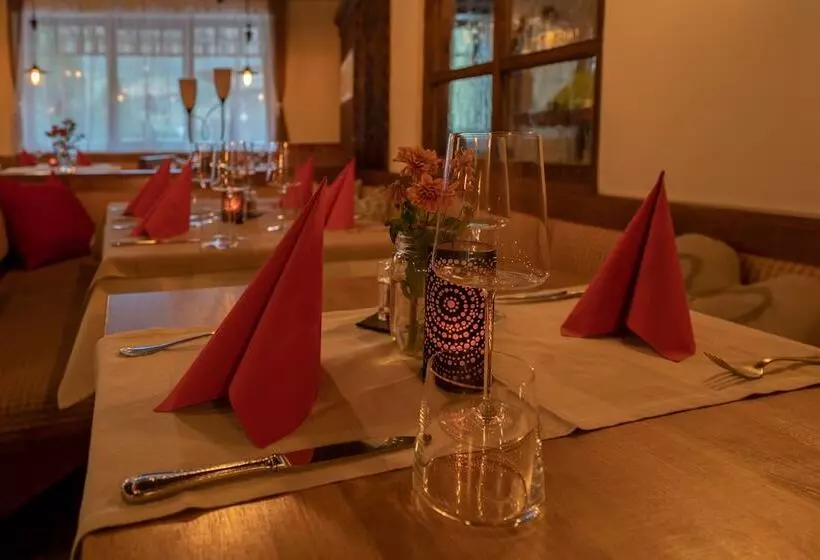 Отель Gasthof Eschbacher