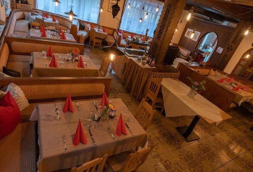 فندق Gasthof Eschbacher