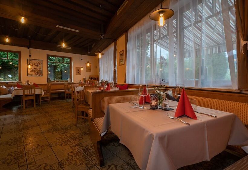 فندق Gasthof Eschbacher