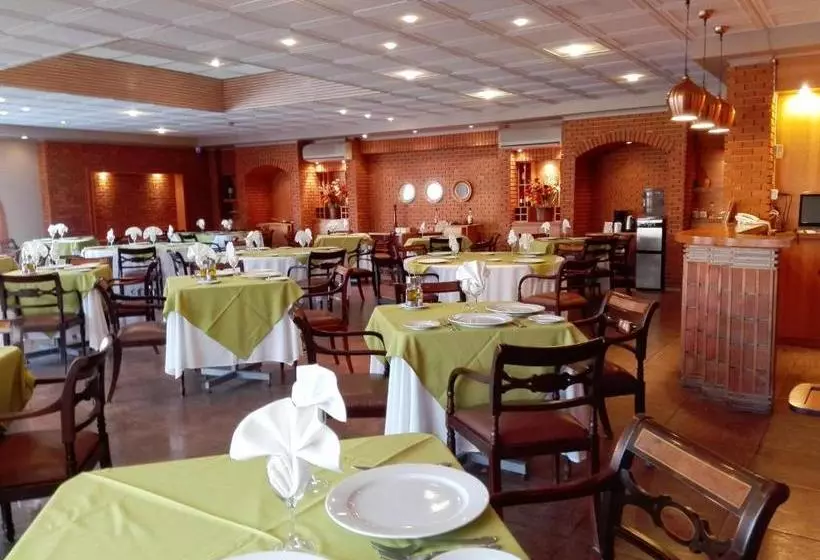 هتل Hosteria Las Pircas