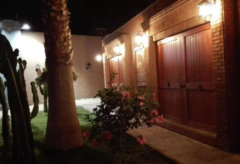 هتل Hosteria Las Pircas