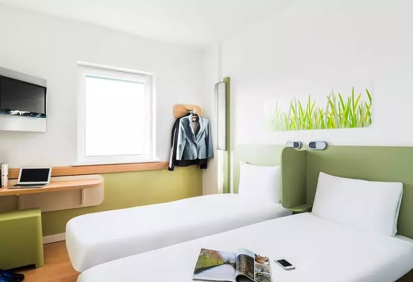 هتل Ibis Budget Leeds Centre Crown Point Road