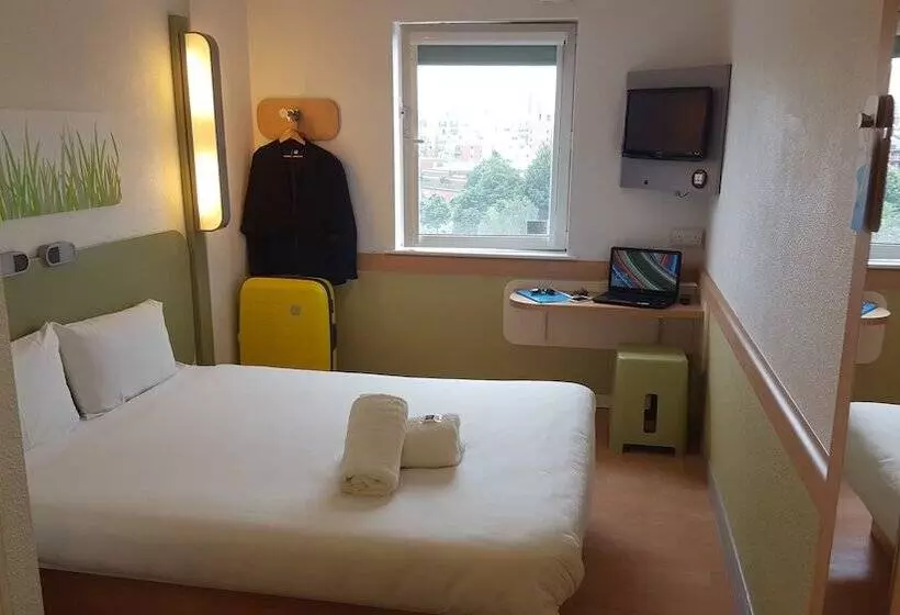 هتل Ibis Budget Leeds Centre Crown Point Road